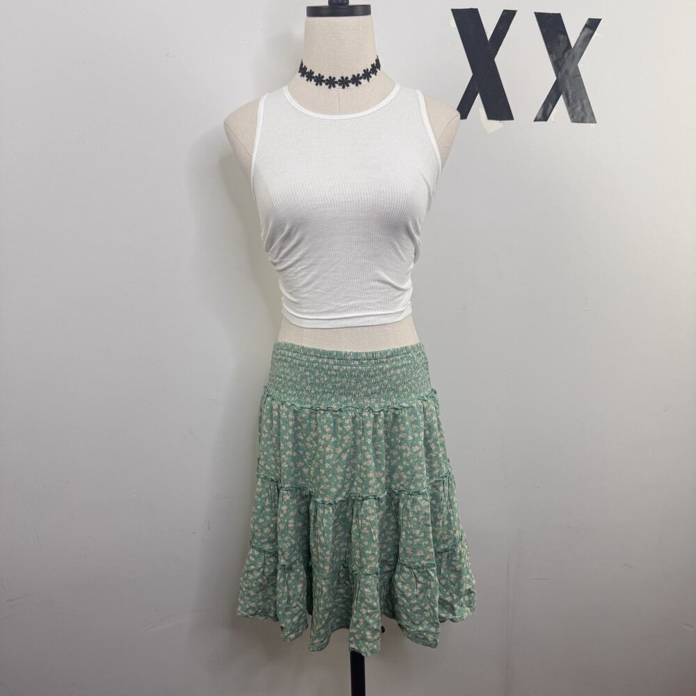 Y2K American Eagle Green Floral Ruffle Tiered Mini Skirt Indie Fairy M